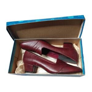 NOS Burgundy Oxfords size 9 Narrow Original Box & receipt 1985